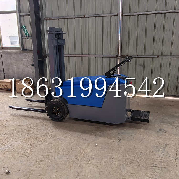 铁东区全电动叉车插腿式堆高车液压装卸车1.5吨升高小型站驾式铲车